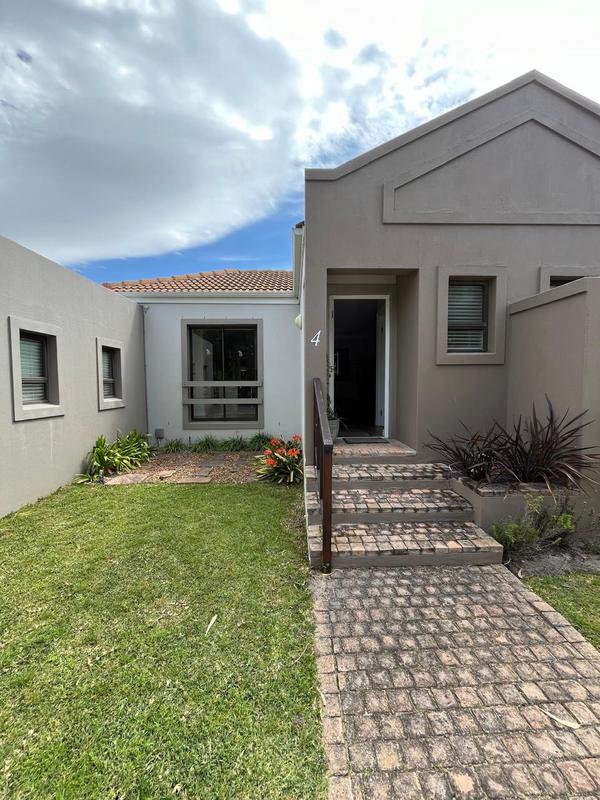 2 Bedroom Property for Sale in Elfindale Western Cape